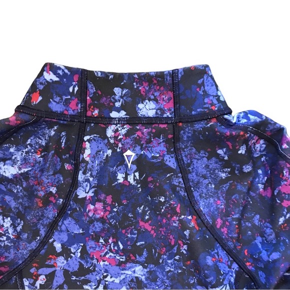 ivivva by Lululemon Perfect Your Practice Zip up Jacket - Picture 5 of 6